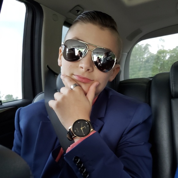 Meet your Posher, Heather - Picture 4 of 7